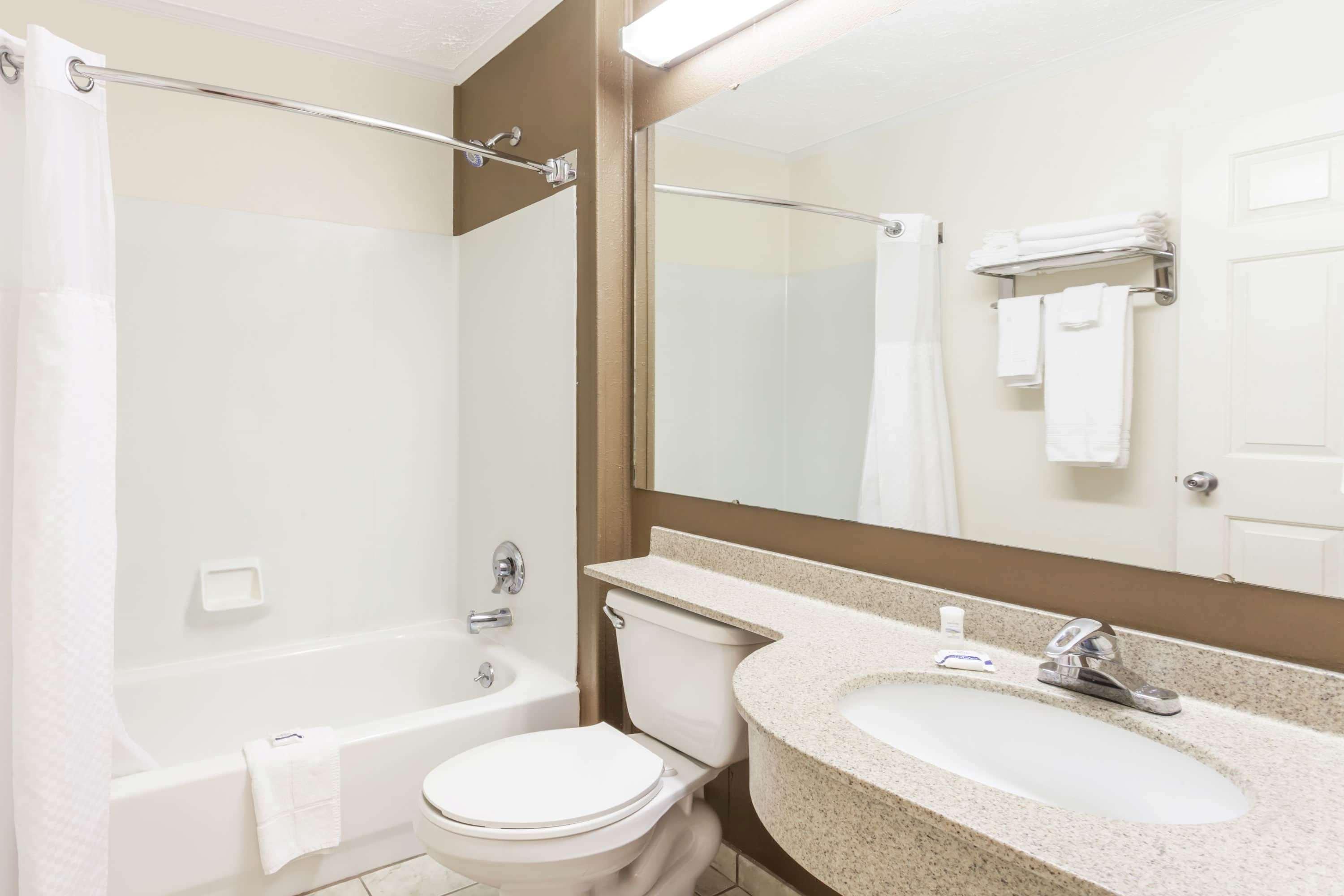 Microtel Inn By Wyndham Wilson Esterno foto